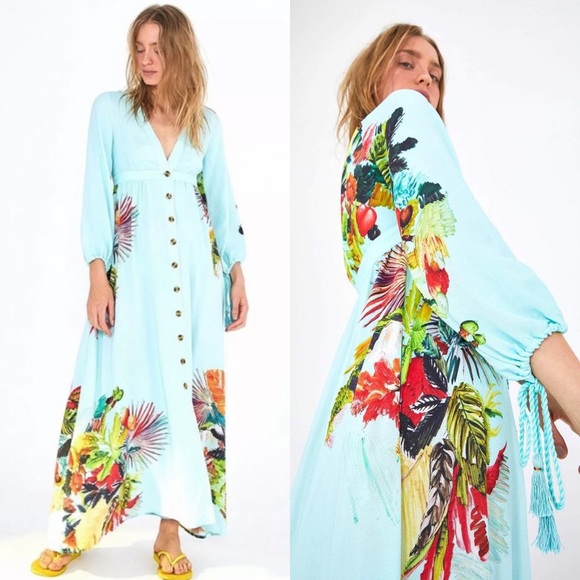 FARM Rio Dresses & Skirts - NWT Farm Rio Balcony Tropical Maxi Dress